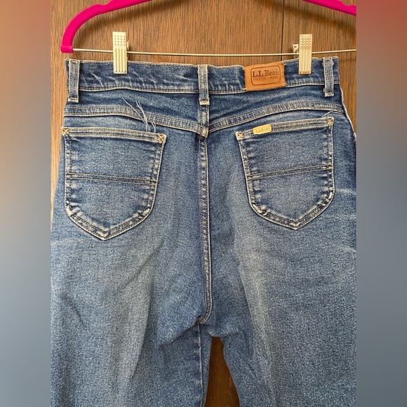 L. L. Bean Vintage high waisted blue jeans (size 8) - Picture 11 of 15